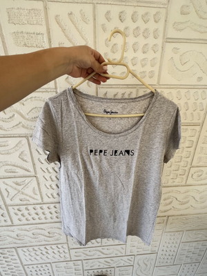 Pepe Jeans t-shirt σαν καινούργιο, γκρι, loose fit, μέγεθος XL