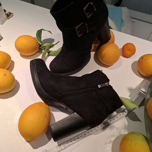 Bobo Black Ankle Boots Size 39 Like New