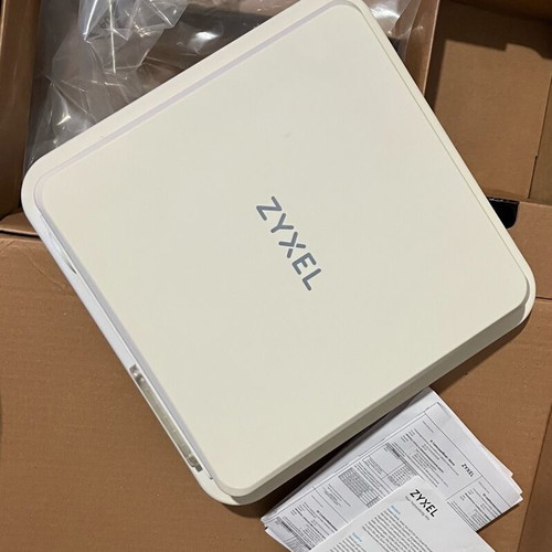 Zyxel NR7101 used 5G NR router with IP68 design and PoE injector