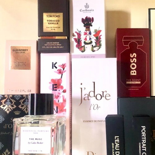 Set of 12 Eau de Parfum Brand Name Perfumes like new