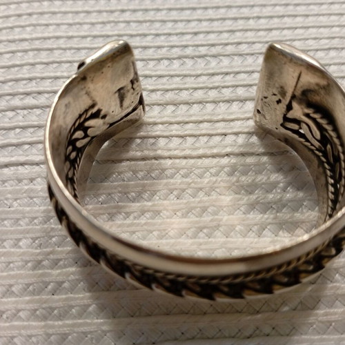 Antique Silver Cuff Bracelet like new, 110g solid silver