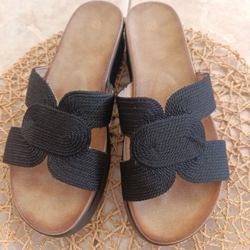 A.L.E. women's platform sandals like new, black, size 39
