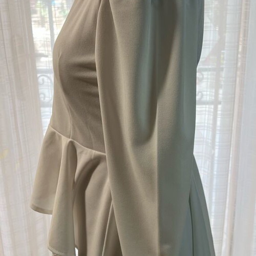 White blouse with buttons and ruffles, Small, new