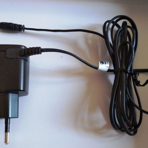 Nokia AC-3E old mobile phone charger like new