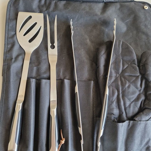 Kuchenprofi Set of 3 BBQ Tools in Luxury Case new