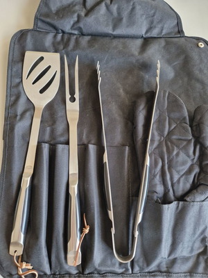 Kuchenprofi Set of 3 BBQ Tools in Luxury Case new