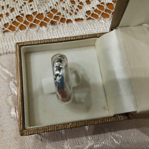 Silver ring 925 like new with stamp