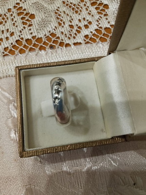 Silver ring 925 like new with stamp