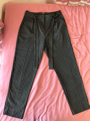 Striped pants with belt at waist like new, size 38, black