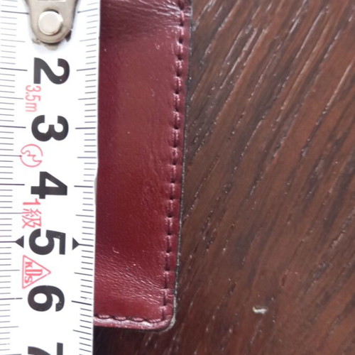 Vintage Cigarette Case like new, burgundy leather