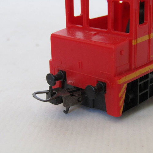 Lima HO scale German locomotive BR 332 used, works well