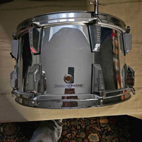 Remo snare used with some rust