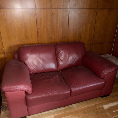 Leather sofa burgundy like new