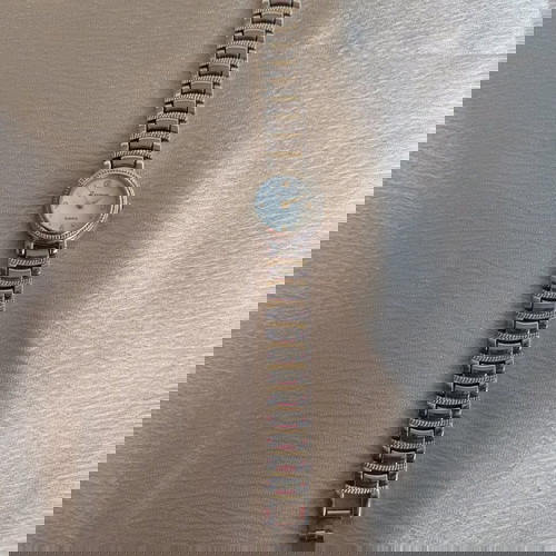 Larousse γυναικείο ρολόι quartz μεταχειρισμένο, διάμετρος 27 mm