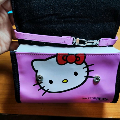 Hello Kitty Nintendo DS case new