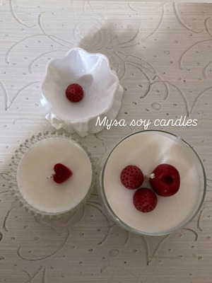 Romantic soy candle set new, handmade with various scents