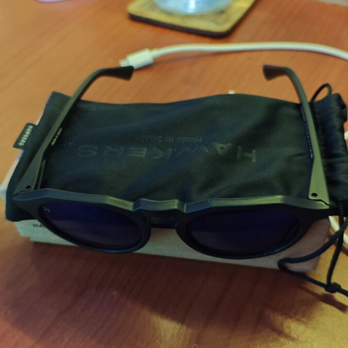 Hawkers round sunglasses, polarized lenses, black