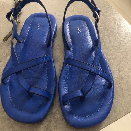 Zara leather sandals size 39 used, blue