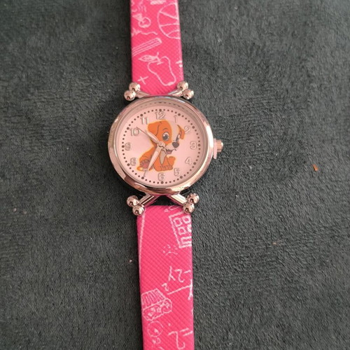 Children's watch with dog design and pink strap quartz new