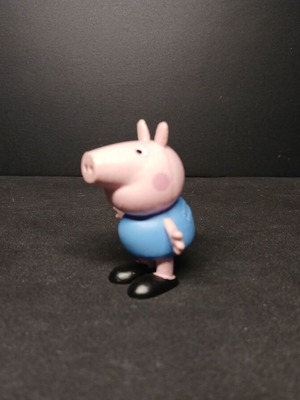 George Pig miniature from Peppa Pig series like new, 2 inches