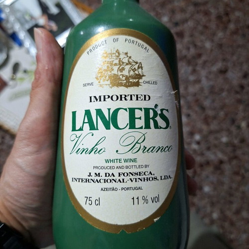 Lancer's white wine Portugal 750ml collectible new