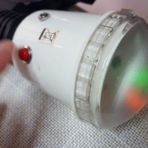 Flashpoint for photography used with stand and wired connection