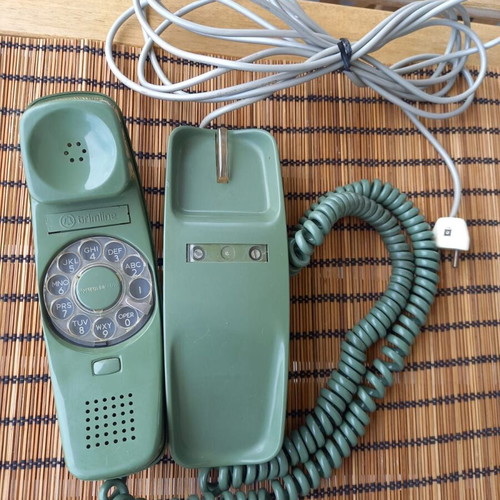 Vintage Western Electric Trimline Rotary Phone like new, moss green