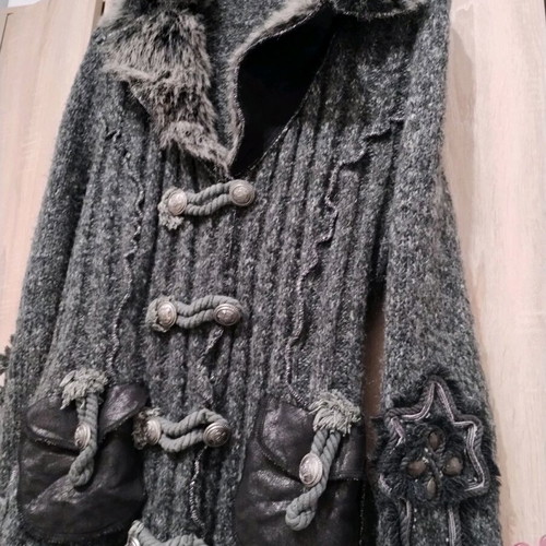 Lissa cardigan medium size, 90 cm length, like new, black and gray