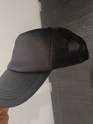 Black jockey hat like new with breathable mesh