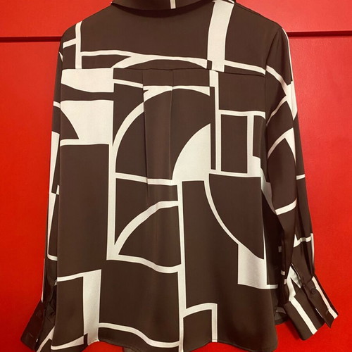 Emprime MNG shirt size Medium like new, white and brown