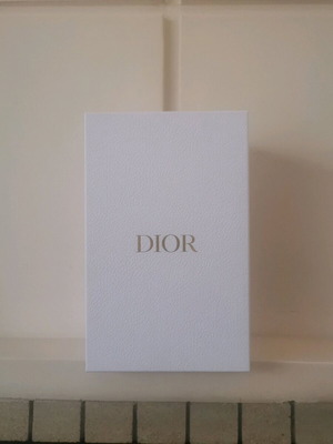 Dior shoe box new with authenticity card