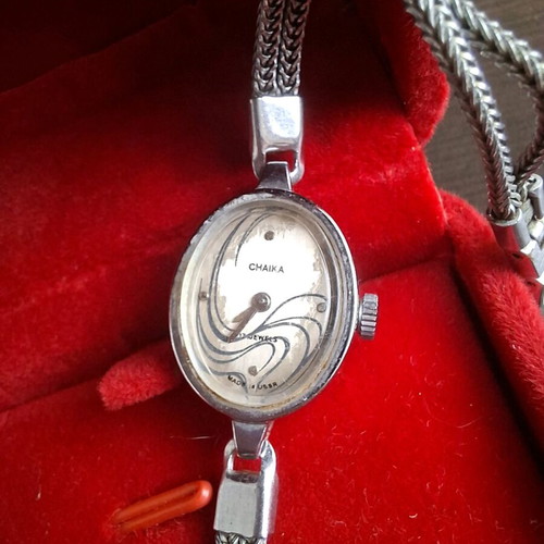 Chaika mechanical women's watch used, silver-tone