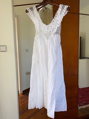 Vintage romantic cotton nightgown dress cottagecore, like new, white, size M