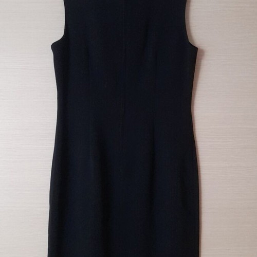 Mini dress with front slit, embroidered flowers, like new, black, size L