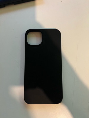 iPhone 13 case used, minimally used