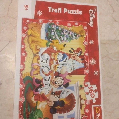 Disney Christmas Kids Puzzle 160 Pieces Trefl like new