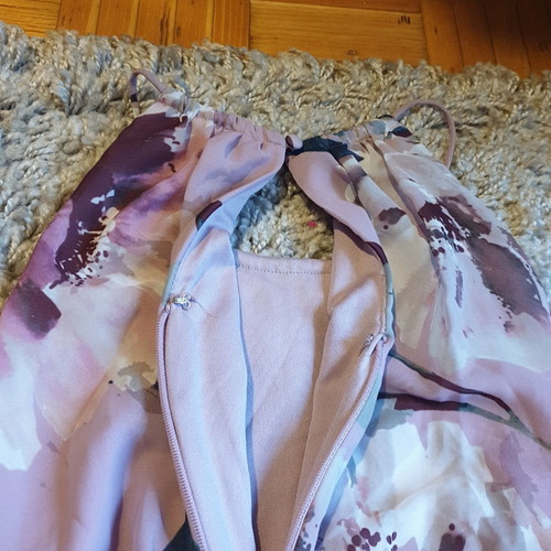 Maxi floral dress like new, size 38