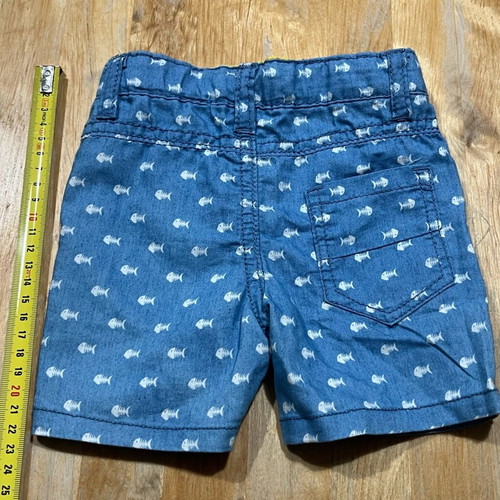 Yellowsub t-shirt set 6/9 with mandarino shorts 74-9m and Minene hat like new