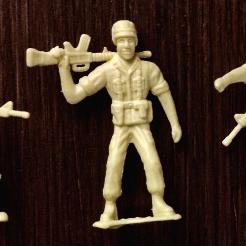Plastic soldier figures scale 1:32 pack of 22 like new