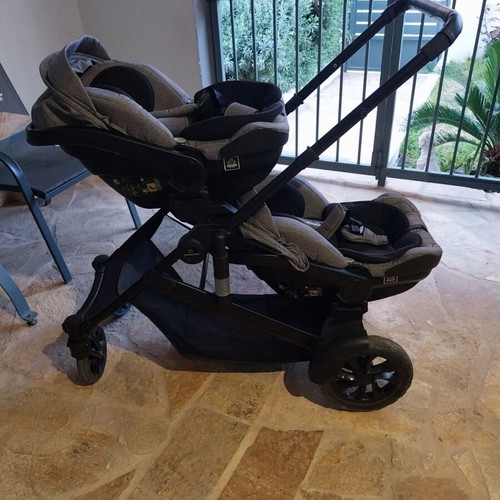 Motherbaby twin stroller 3 in 1 like new