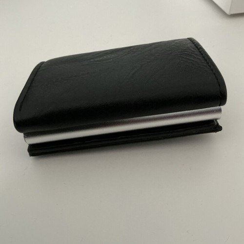 Leather wallet like new with card and cash slots