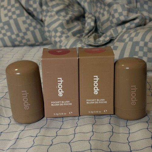 Rhode Pocket Blush new unused