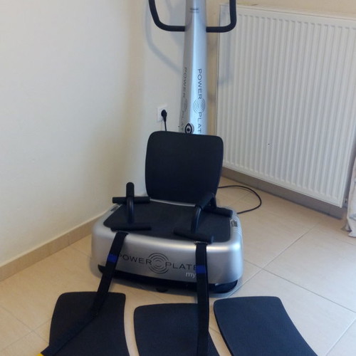 Power Plate MY3 platform used for slimming and toning