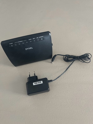 Zyxel router like new