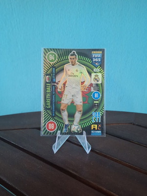 Bale card Panini Fifa 365 2021 like new, International Star
