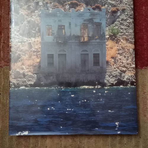 Symi Me Ta Matia Tis Psychis book like new