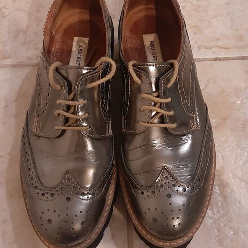 Kricket women's shoes like new, size 36, black and gold