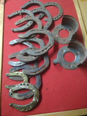 Πέταλα αλόγου μεταχειρισμένα, σετ 12 τεμαχίων, σιδερένια