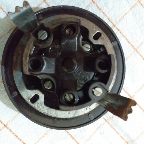 Used electrical components set of 6 bakelite pieces