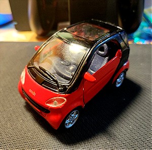 Maisto, Smart car miniature / Smart αυτοκίνητο μινιατούρα (1:33)